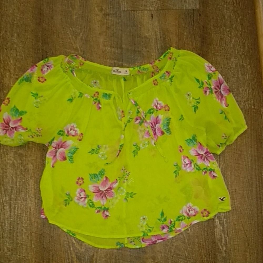 Green floral Hollister top